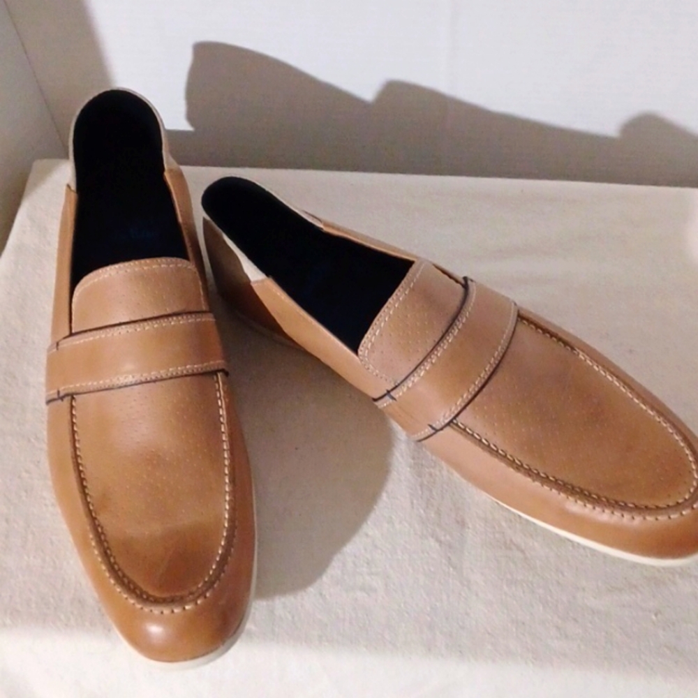 Lanvin En Bleu, Mens Tan Leather Loafers. SZ. 27 / 10 US.